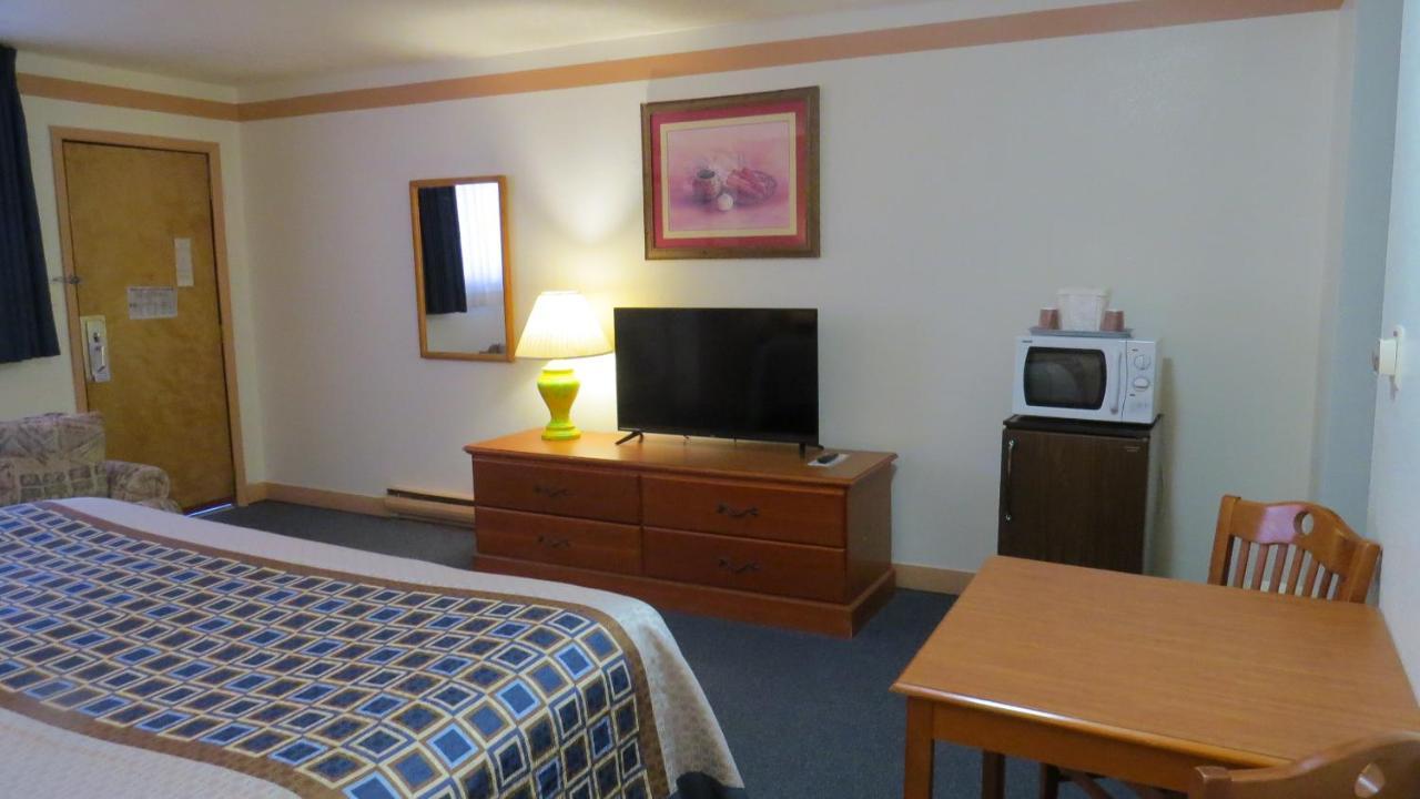 Hotel Casa Lemus 3*