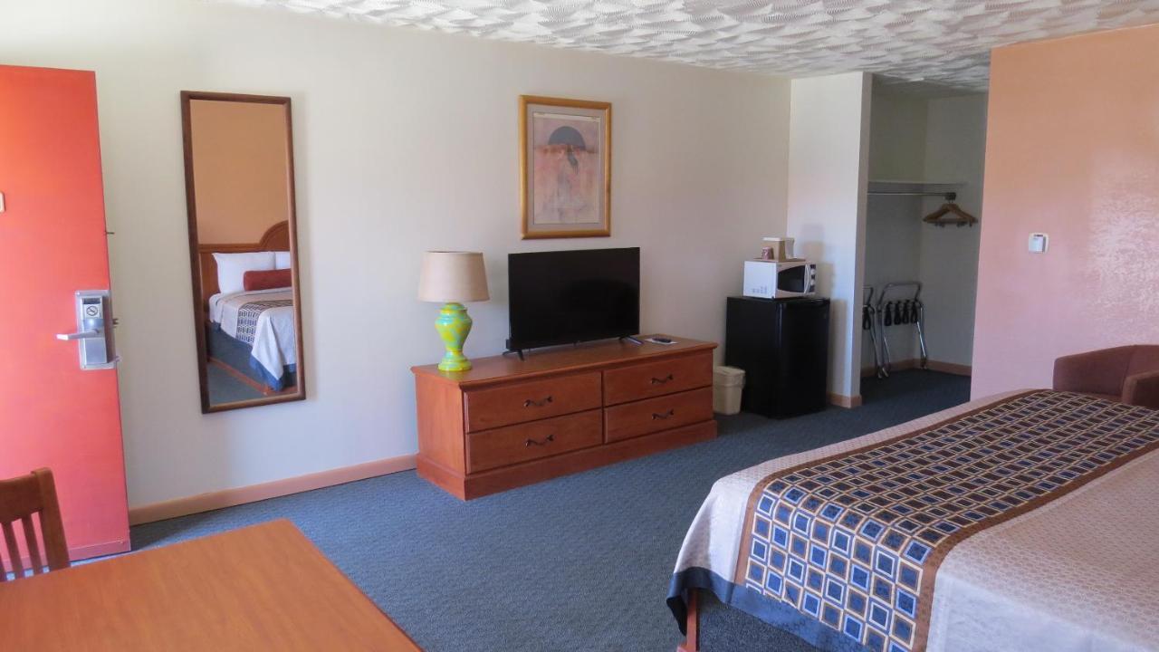 Hotel Casa Lemus 3*